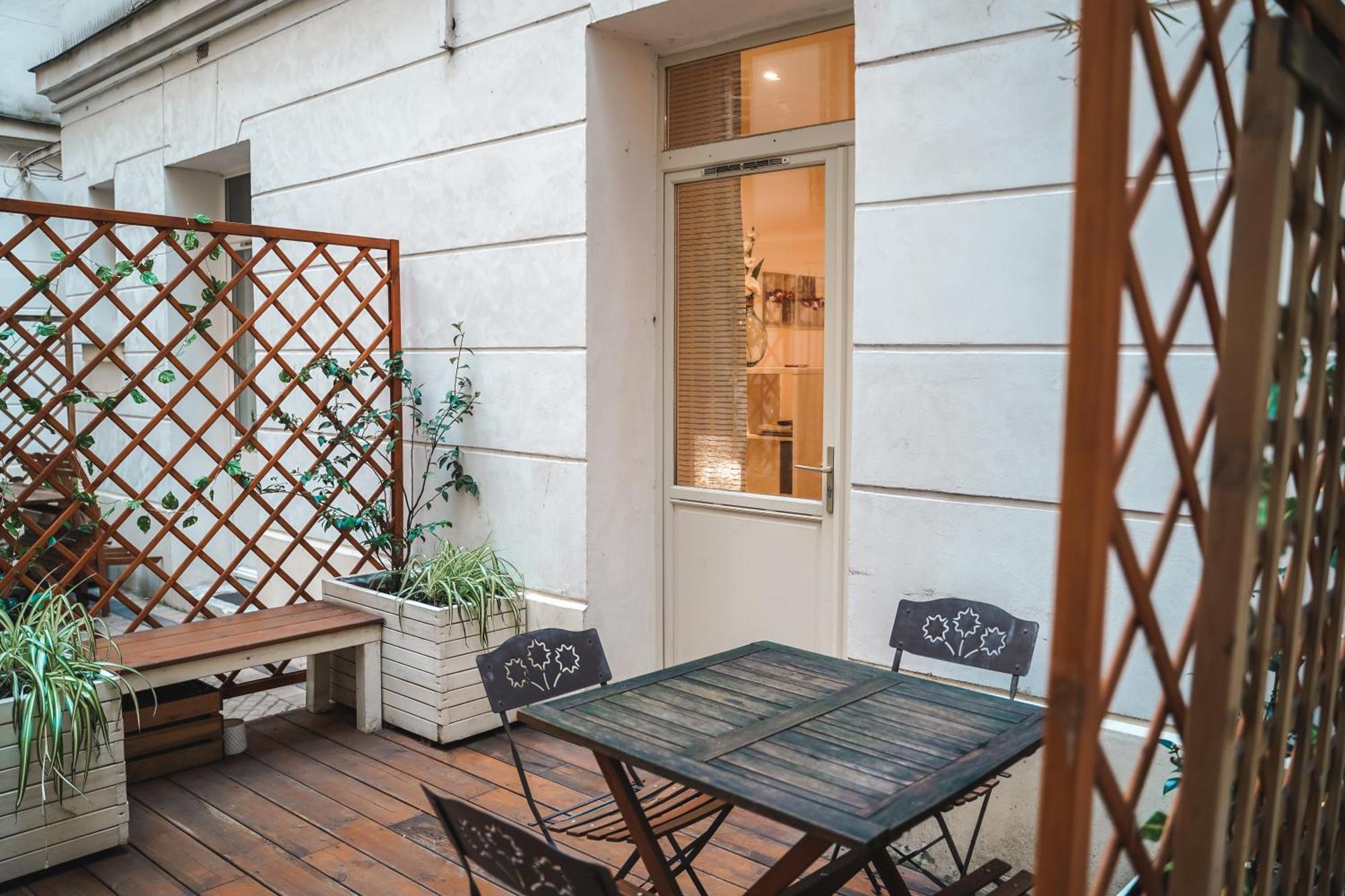 Charming Souplex In Paris Lägenhet Exteriör bild
